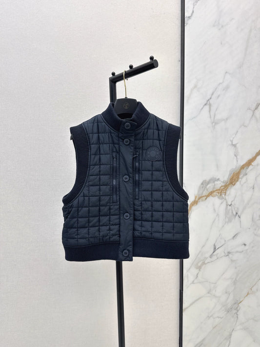 He 25 New vest