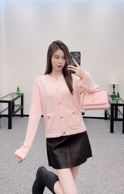 C 25 Knitted long-sleeved cardigan（beigi，pink，black）
