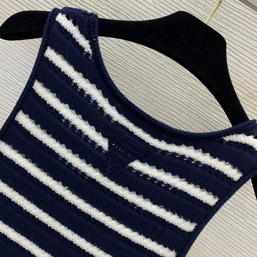 P 25 new striped sleeveless vest dress knitted dress