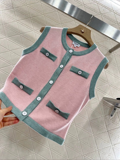 2025 New Color-blocked Round Neck Button Knitted Vest