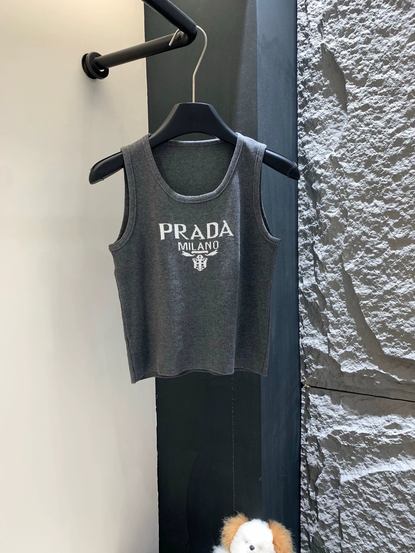 P 25 knitted undershirt