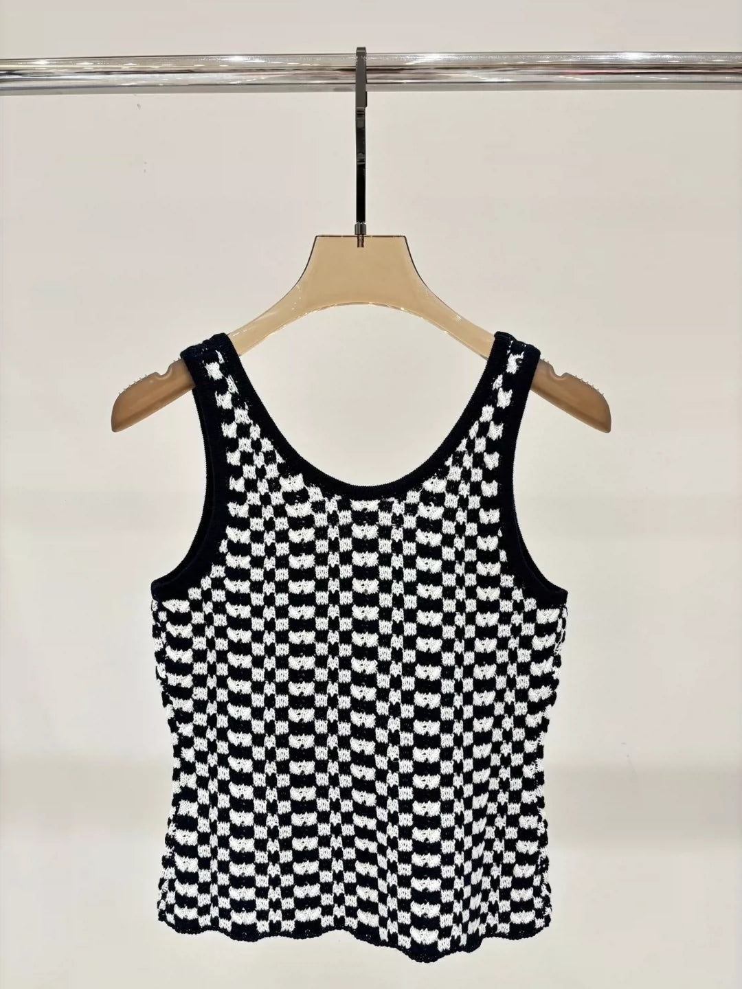 CE 25 Summer new round neck letter logo jacquard plaid contrast color casual knitted vest