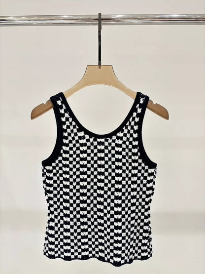 CE 25 Summer new round neck letter logo jacquard plaid contrast color casual knitted vest