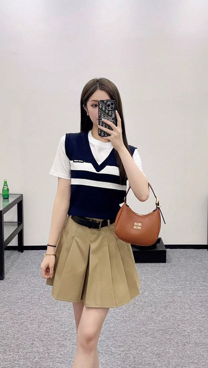 M 25 New Color Clash Fake Two Piece Top