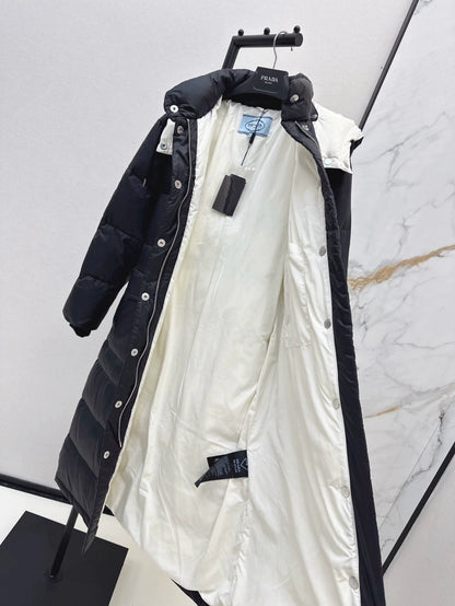 P 25 new hooded down jacket with belt