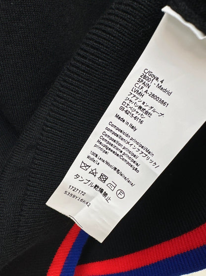 Lo 25 Embroidered decorative sweater