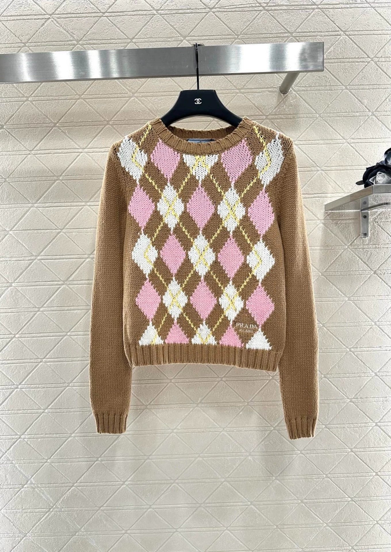 Pr 25 Diamond-knit long-sleeved pullover sweater