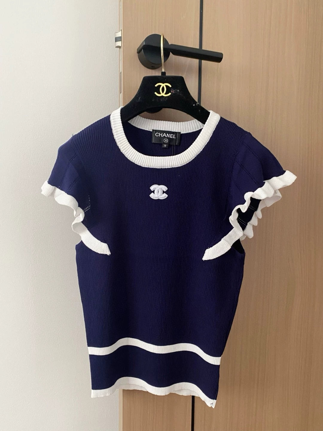 C 25 New Color Stripe Crew Neck Ruffle Sleeve Knitting(PINK NAVY YELLOW)