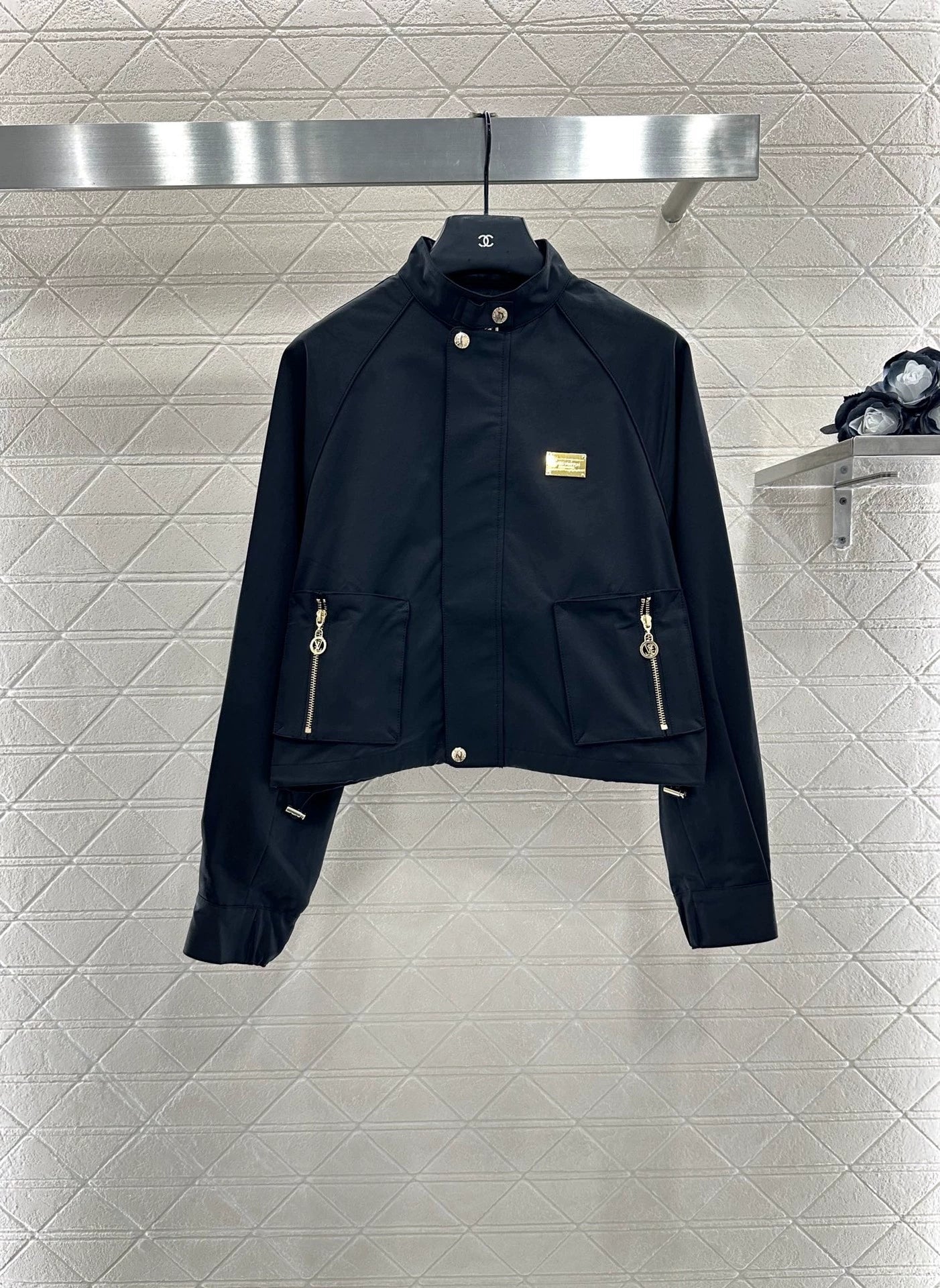 L 25 stand collar zip-up jacket
