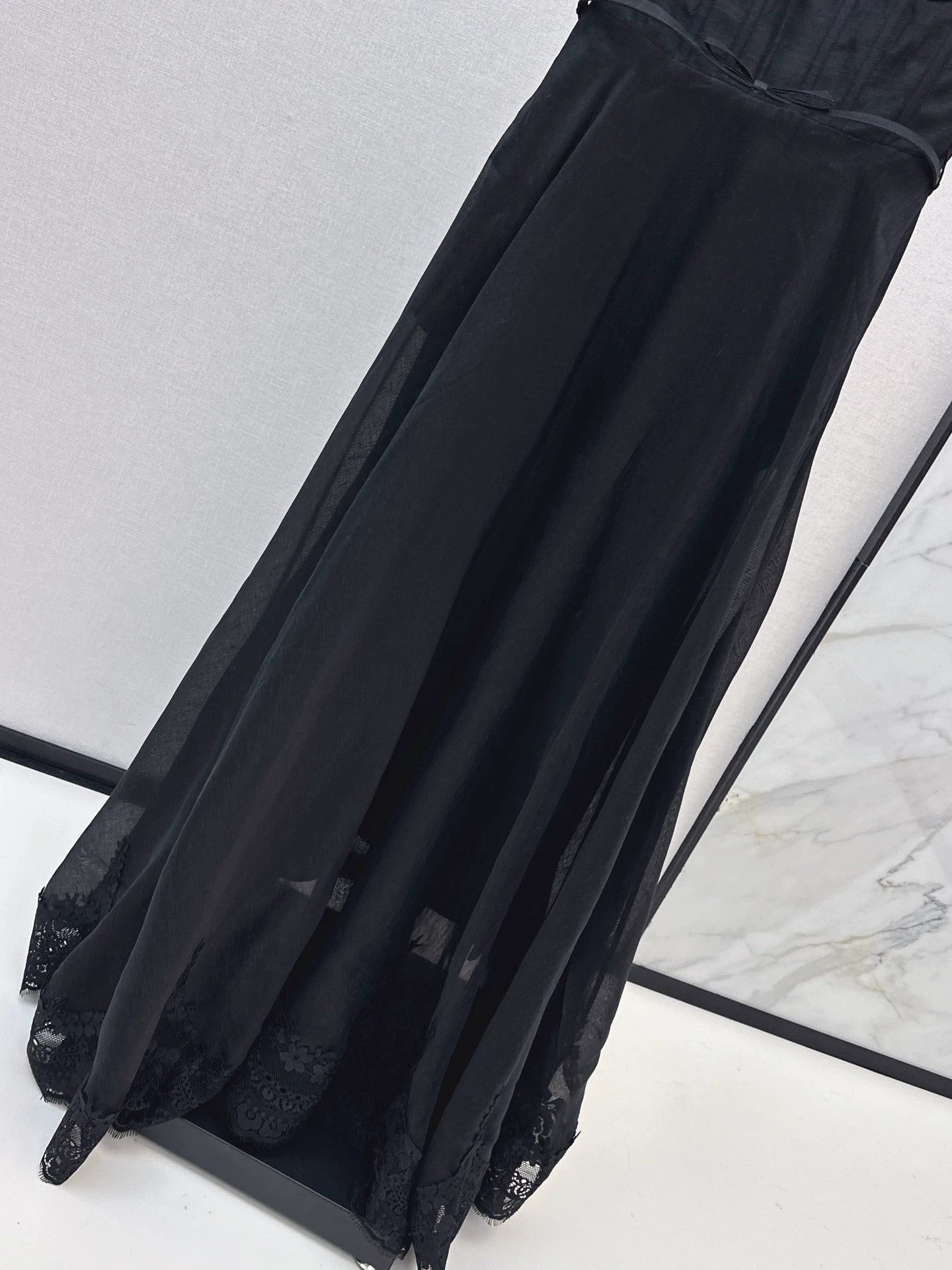 Zim 25 Vacation style camisole dress