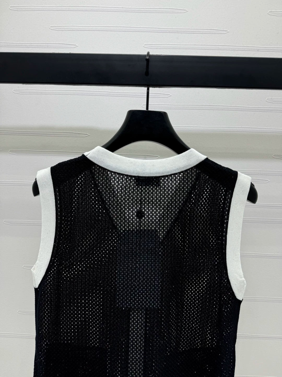 C 25ss summer new embroidered letter V-neck hollow vest