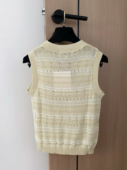 C 25 New Tricolor Hollow Out Vest