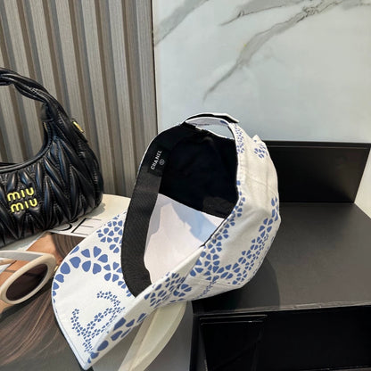 C 25 New Arrival Petal Print Cap