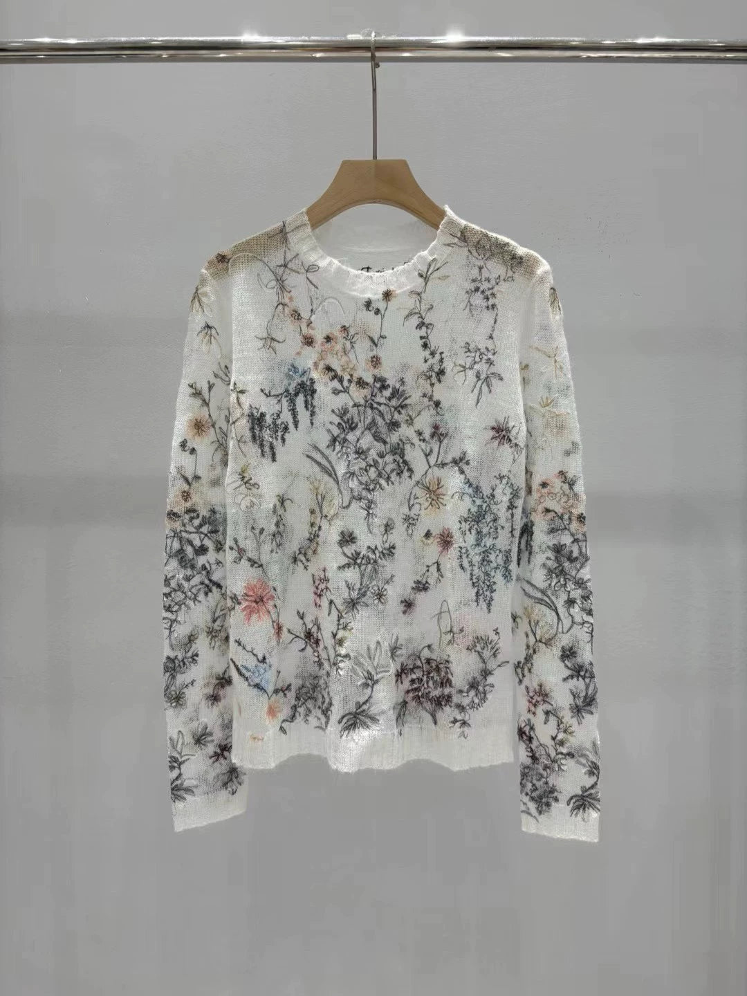 D 25 new early autumn long-sleeved sweater