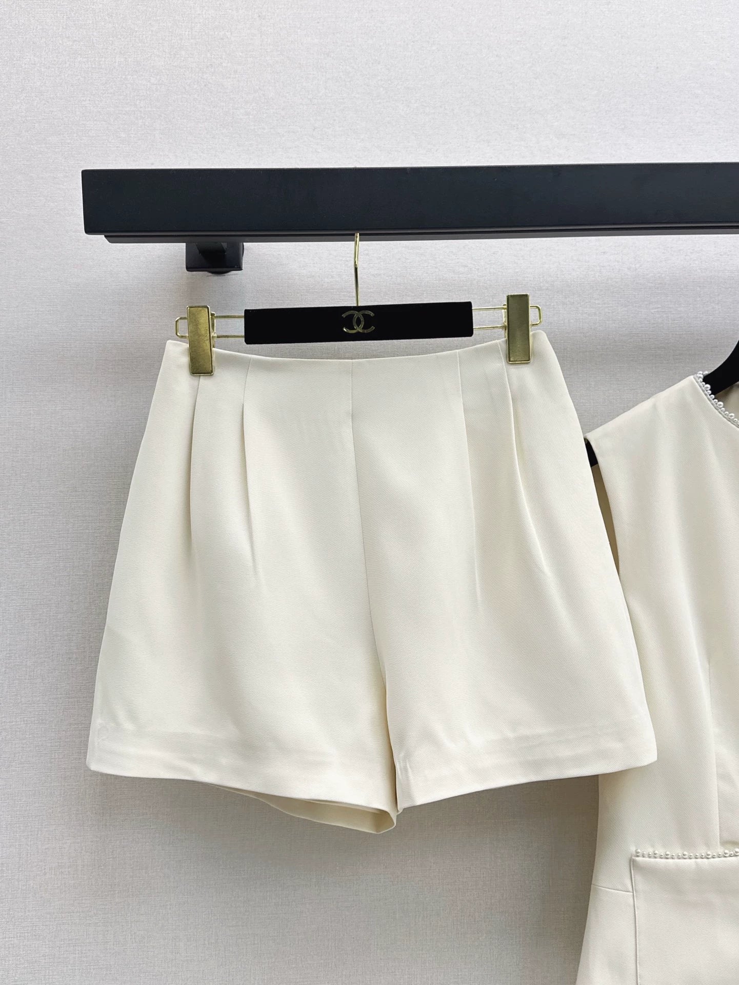 C 25 spring and summer new suit cubic waisted vest + shorts