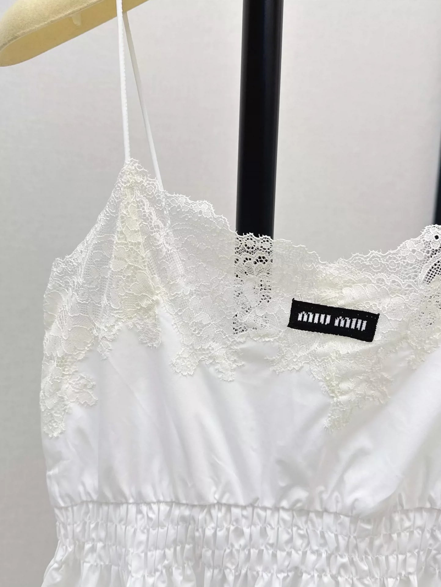 M 25 Spring and Summer New Lace Suspender Skirt