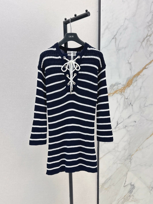 D 25 Early Autumn New Tie Striped Knitted Dress