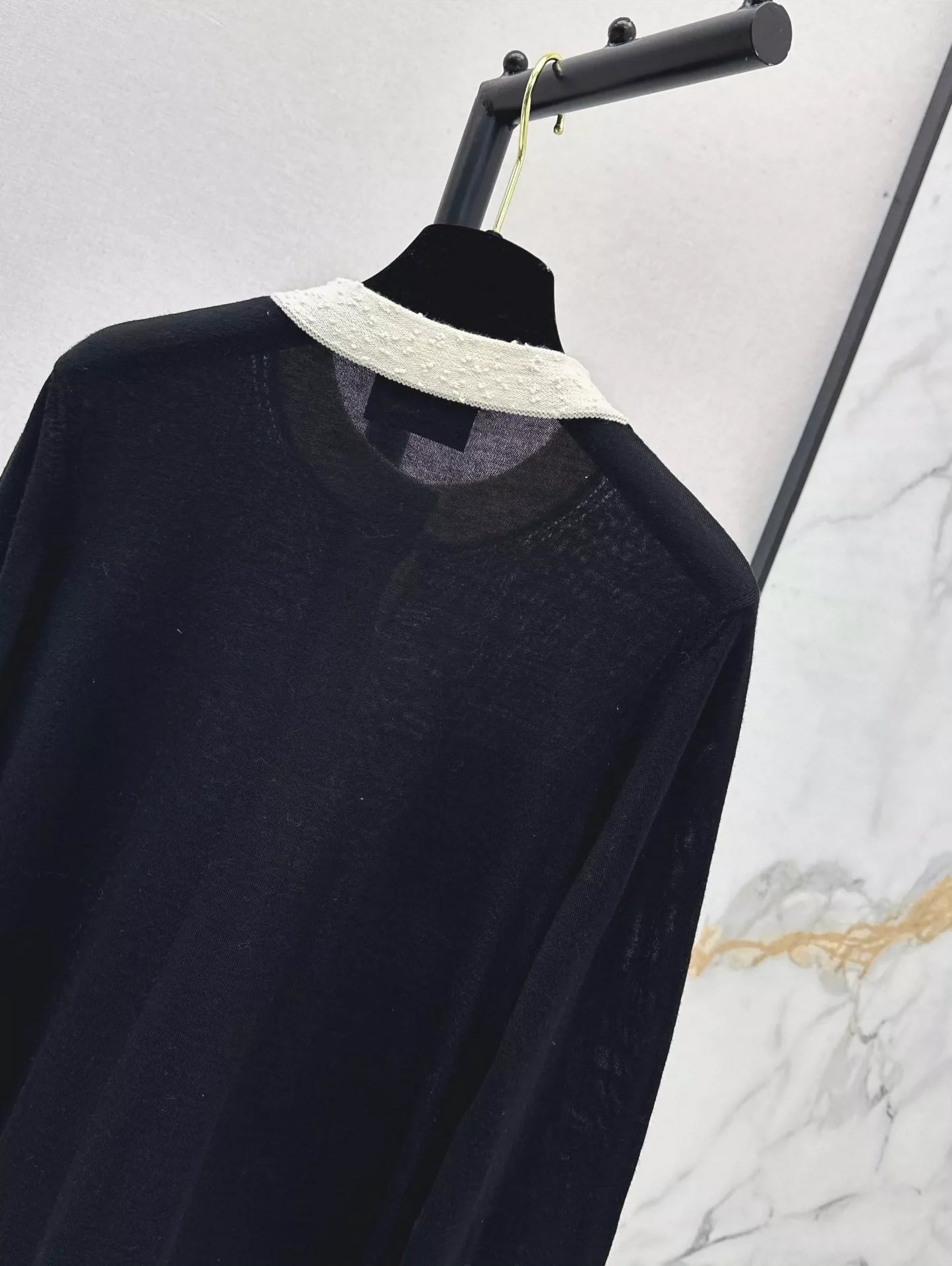 C 25 Early Fall New Premium Black and White Half Cardigan