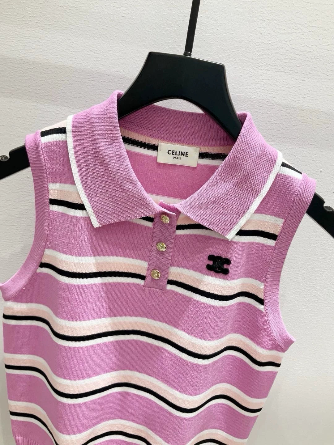ce 25 New Striped Button Down Collar Sleeveless Knit Tank Top