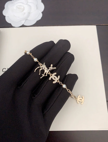 C 25  New Light Gold Fawn Bracelet