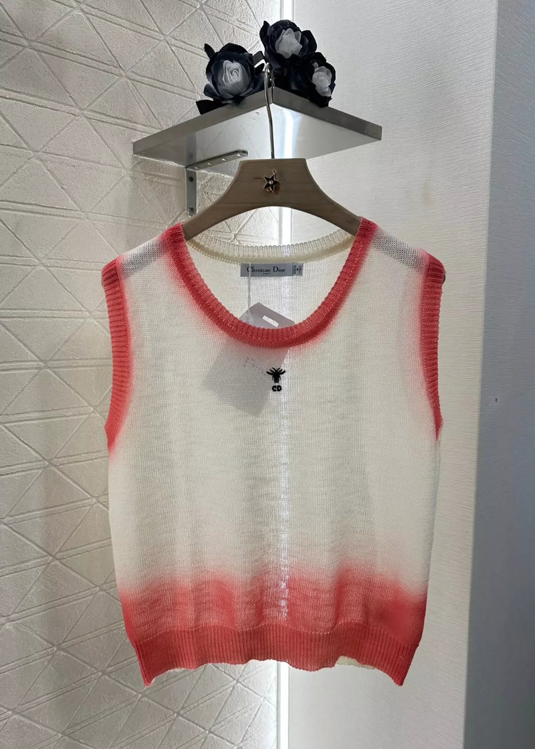 D 25 Summer New Crew neck gradient knit undershirt