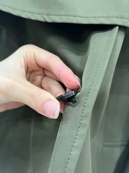 Bru 25 Cape windbreaker