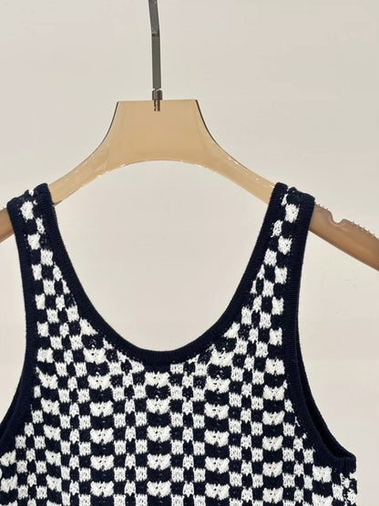 CE 25 Summer new round neck letter logo jacquard plaid contrast color casual knitted dress