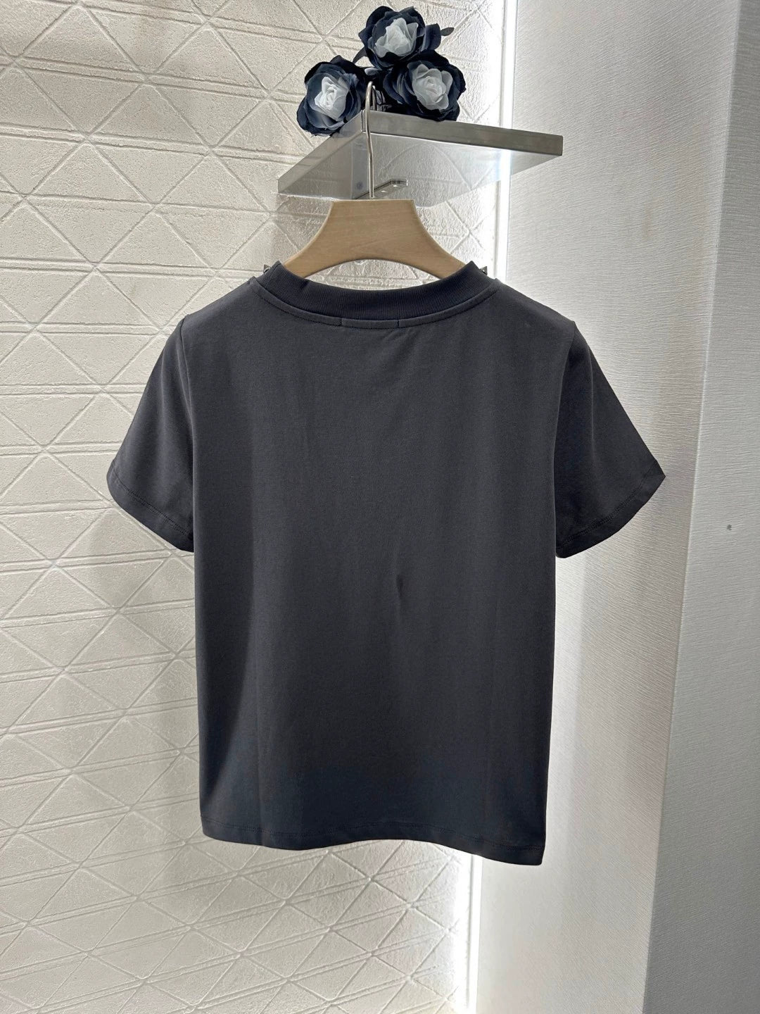 D 25 New Studded Cotton Short Sleeve T-Shirt
