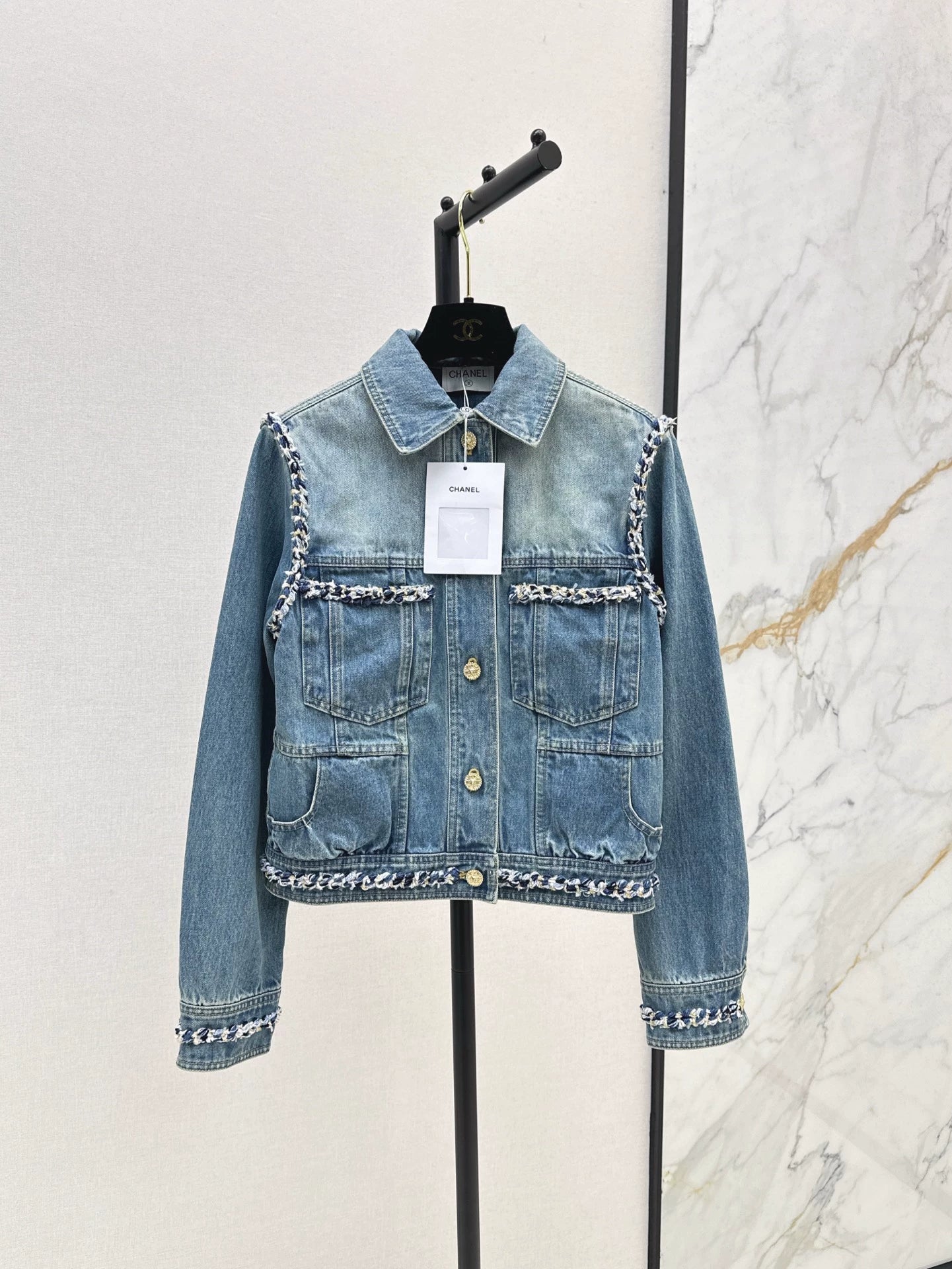 C 25 Early Autumn New Celebrity Style Denim Jacket