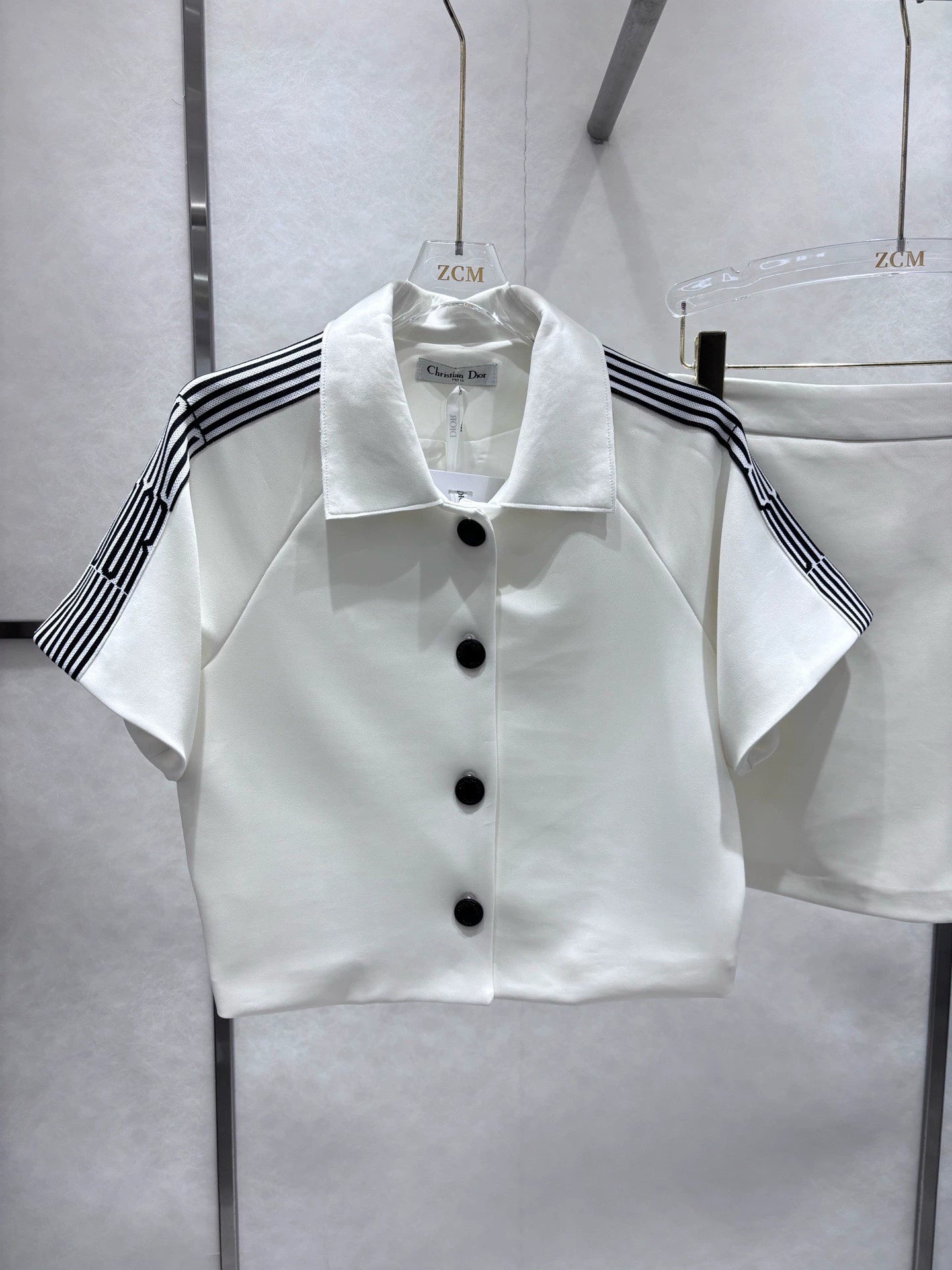 D 25SS new striped simple top + skirt set