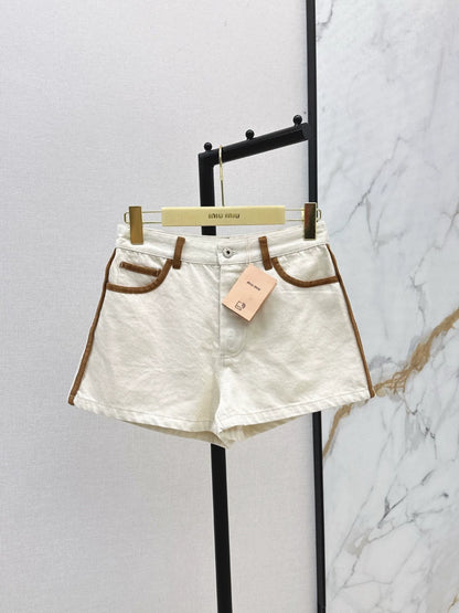 M 25 Spring/Summer Latest Patchwork Leather Embellished Denim Shorts