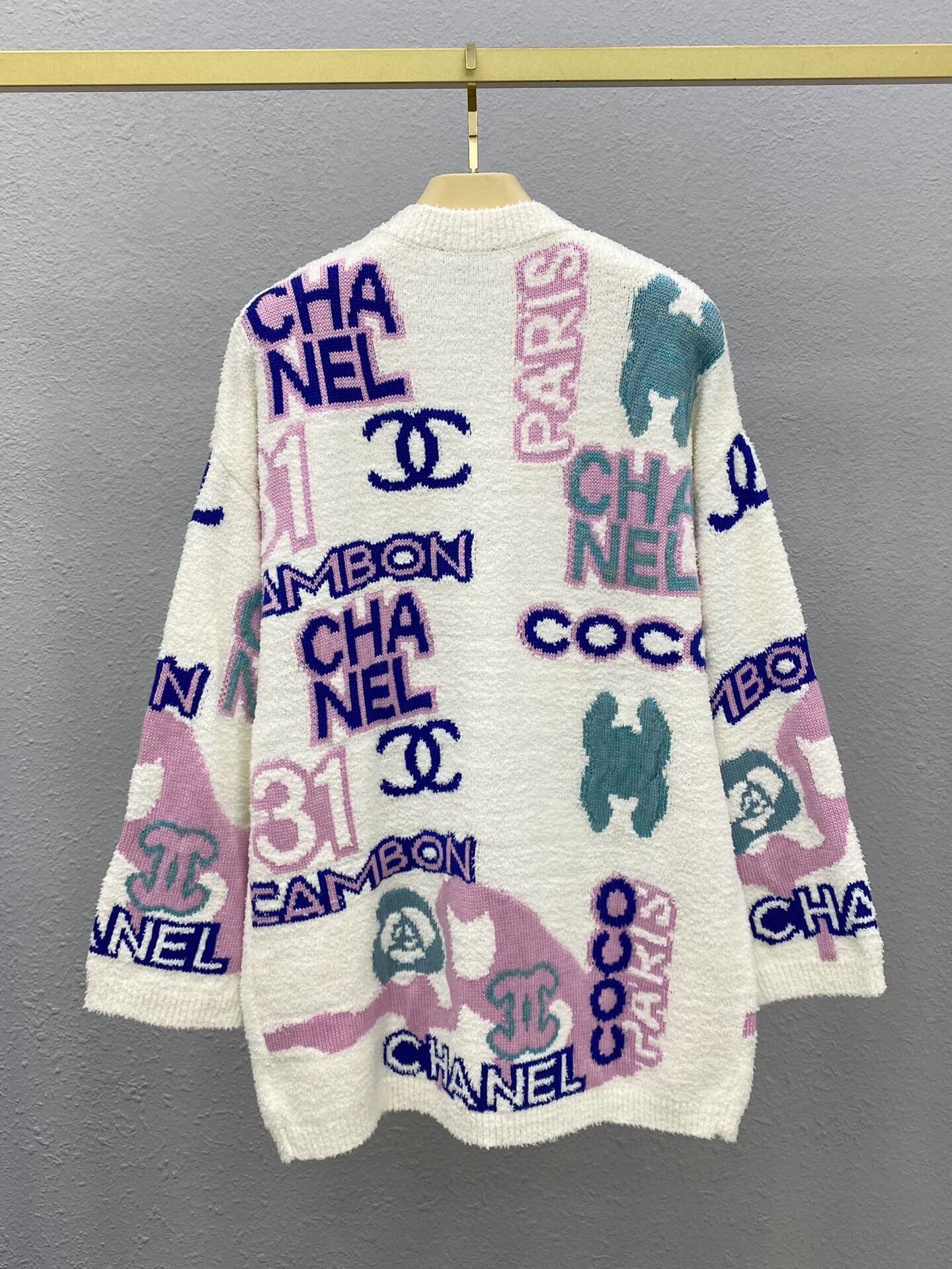 C 25 Handcrafted series lettering jacquard cardigan jacket