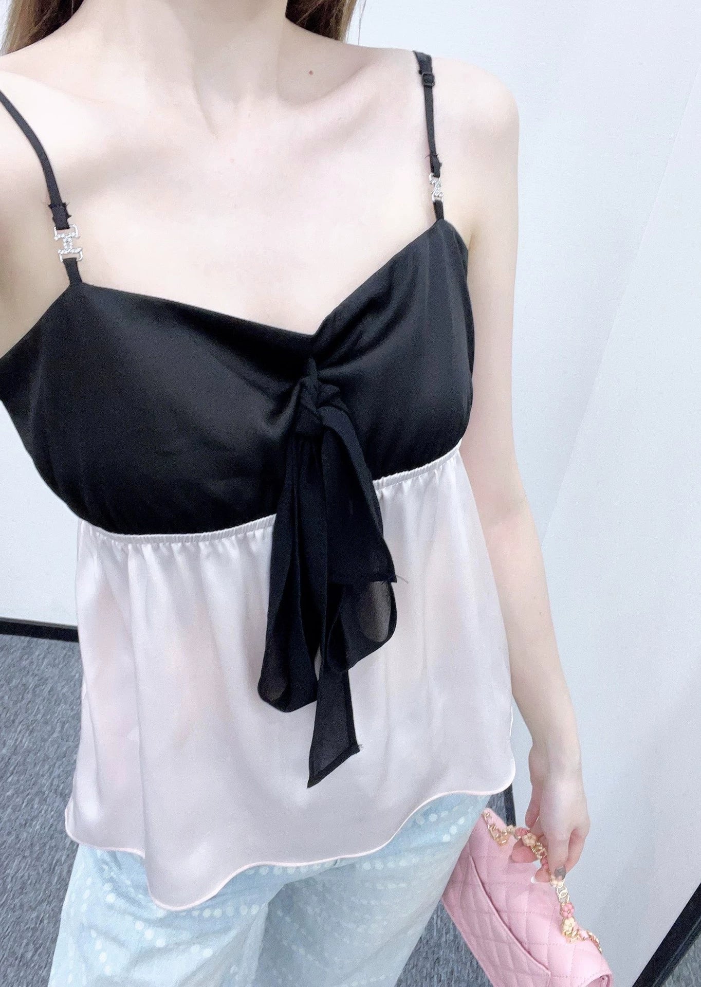 C 25 Colorblock-Camisole mit Schleife 