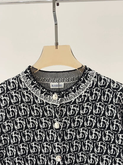 Bu 25 early spring new round neck letter logo jacquard full print knit cardigan