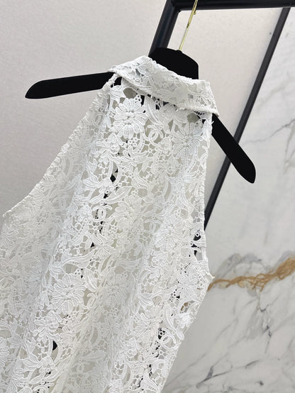 C 25 Spring and Summer New Hollow Pattern Vest Shirt