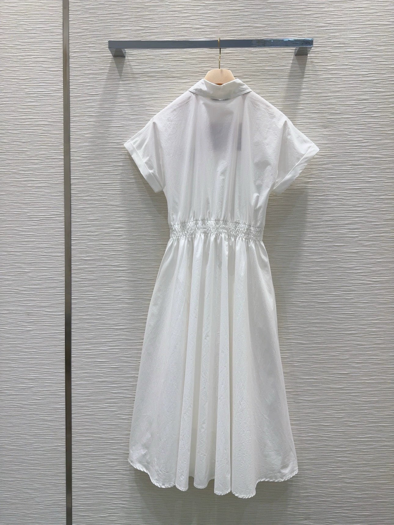M 25 Pure white shirt dress