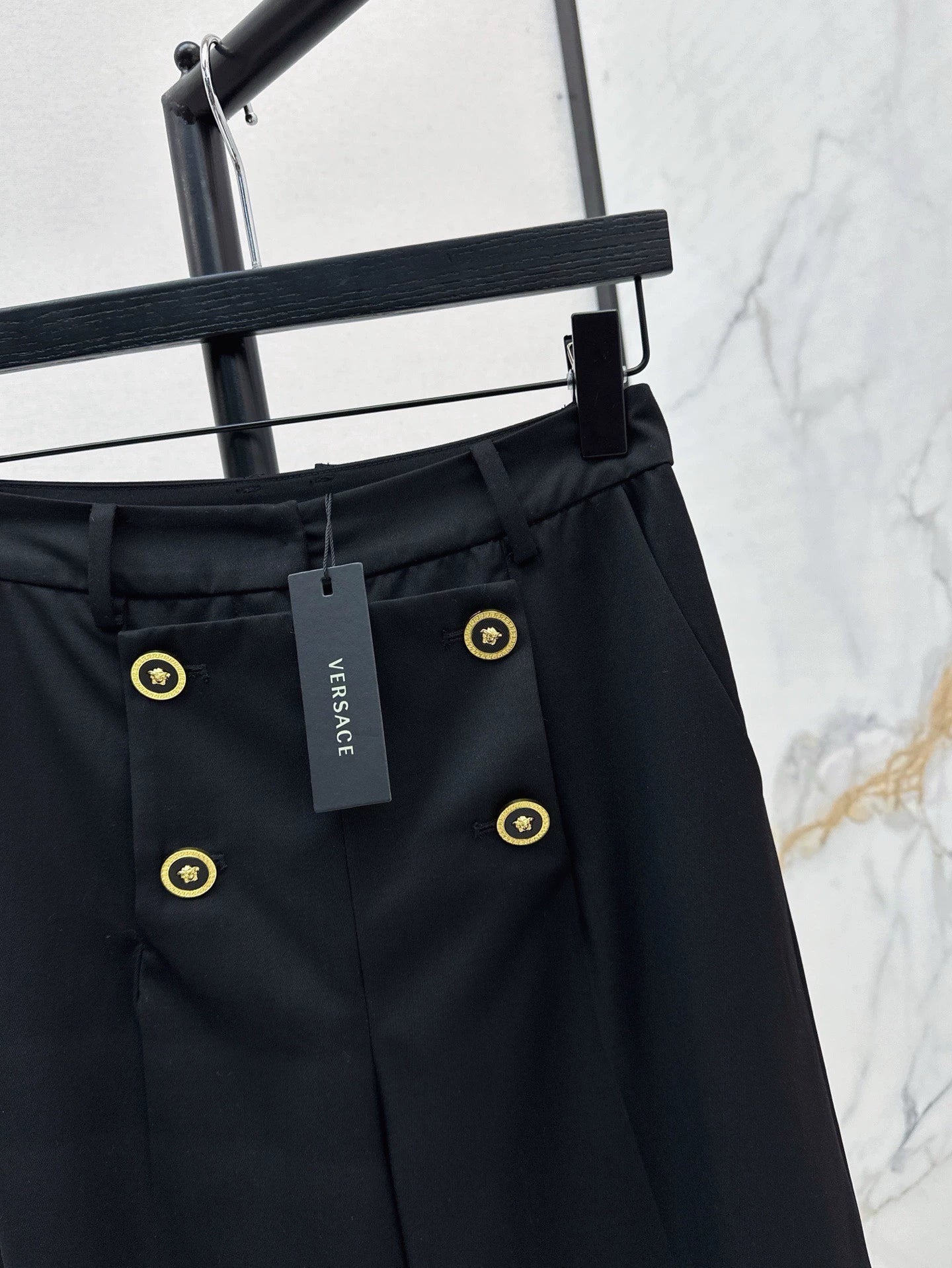 Ve 25 Spring/Summer newest style metal button decoration high-waisted small suit pants