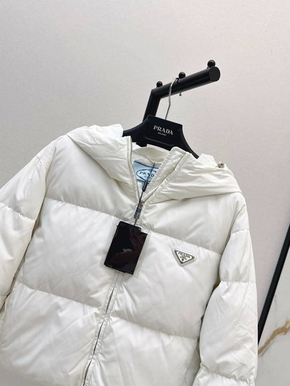 P 25 Bread Short Hooded Down Jacket