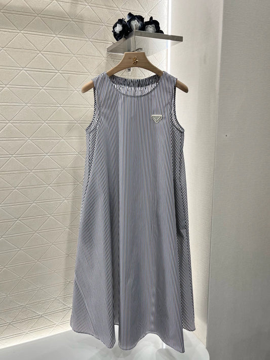 P 25 New Striped Sleeveless Dress