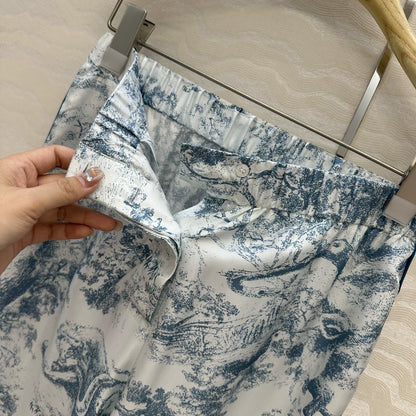 D 25 new animal jungle series pajama style silk trousers!
