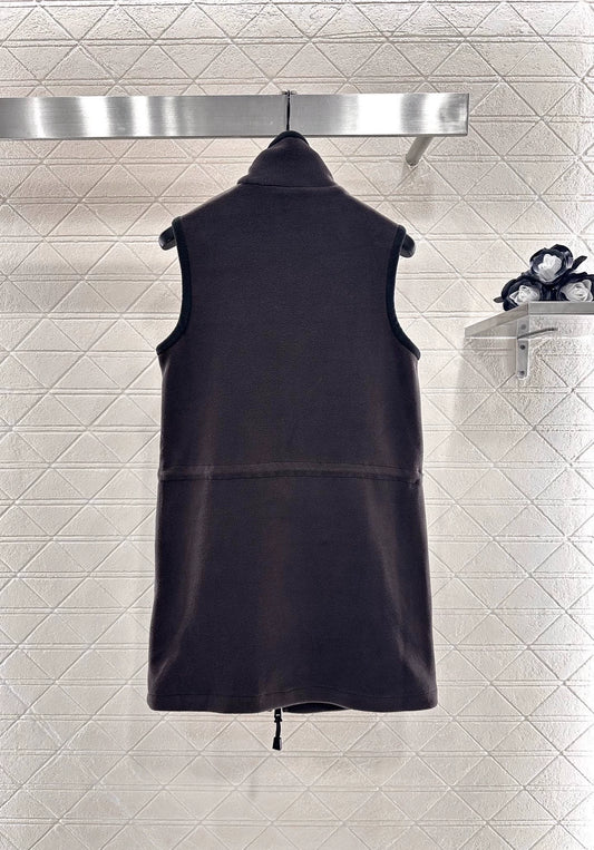 Mi 25 Zippered workwear polar fleece vest dress