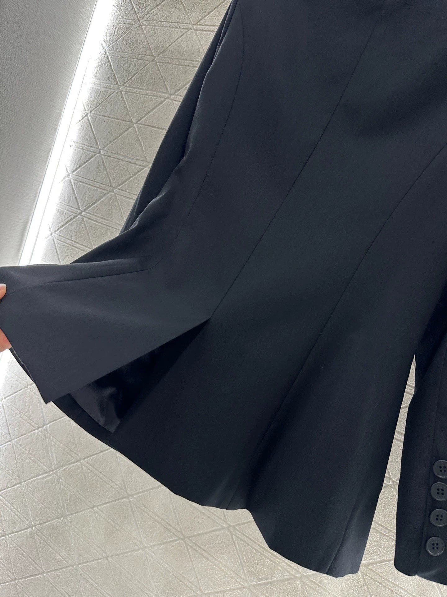 D 25 Brooch suit jacket