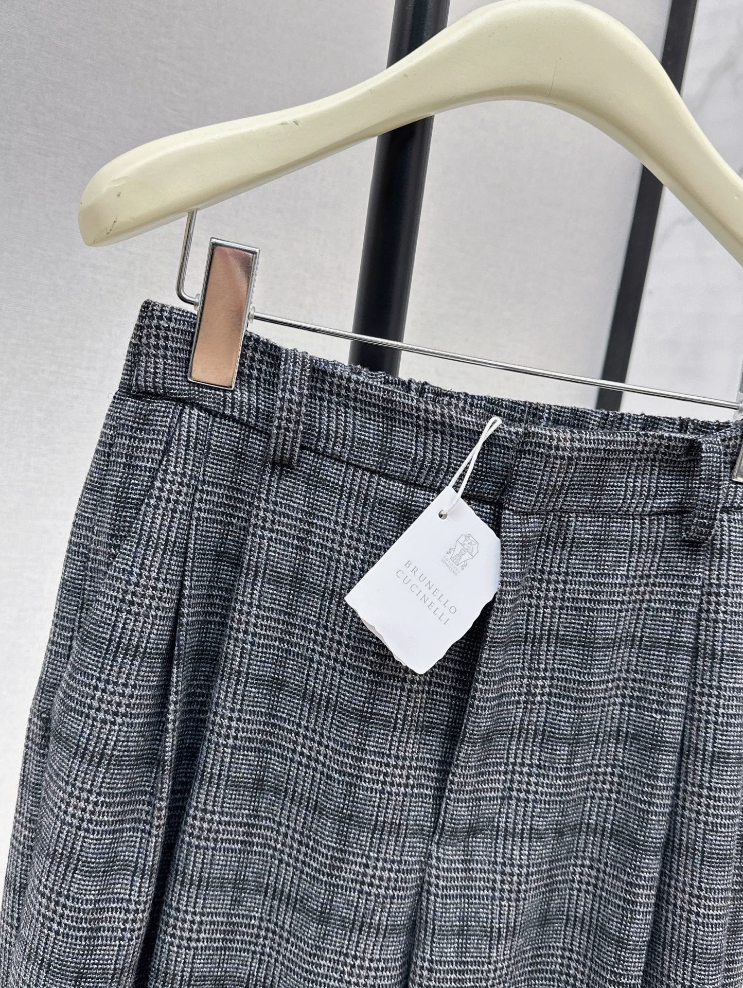 Bru 25 Blue plaid suit and trousers