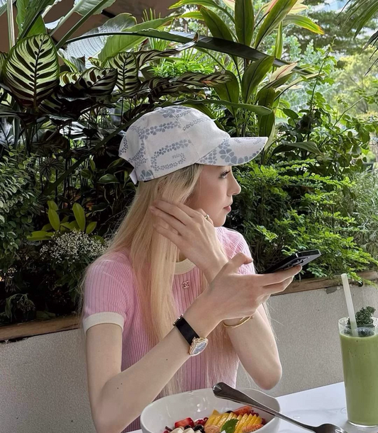 C 25 New Arrival Petal Print Cap