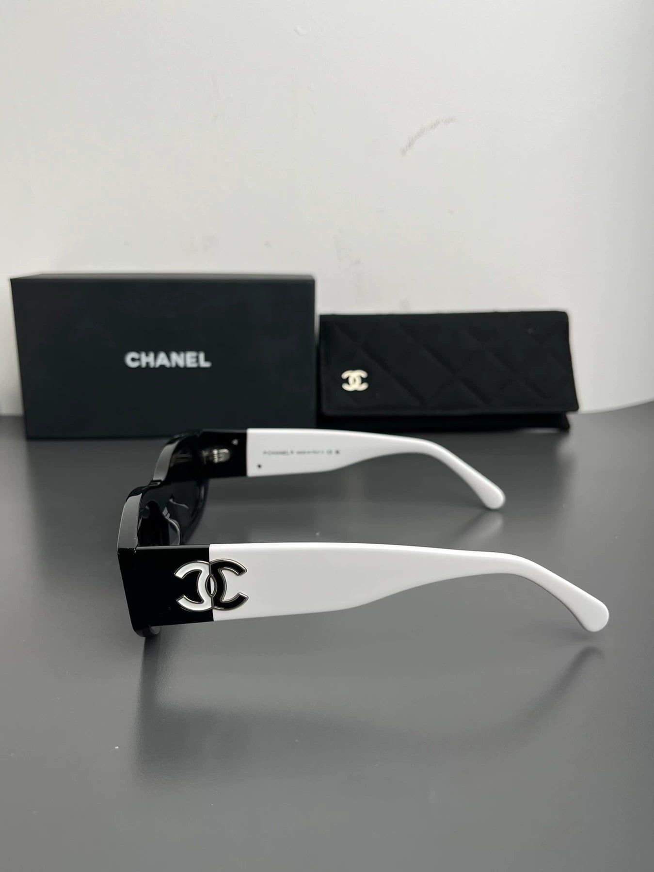 Lunettes de soleil couleur C 25 New Panda