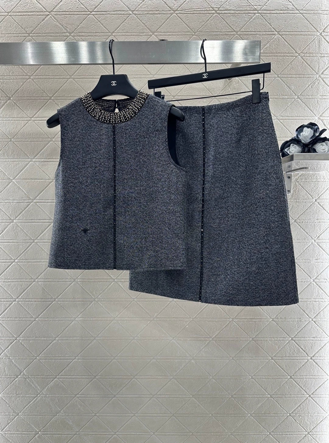 Di 25 Beaded Sleeveless Vest + Skirt Set