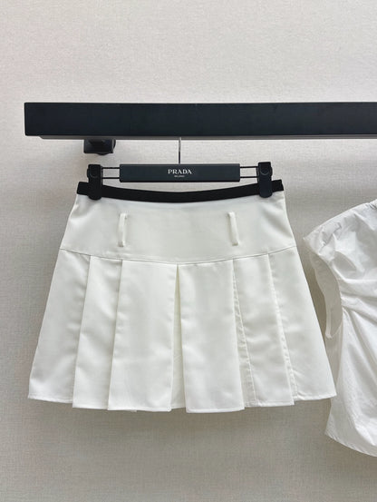 P 25 New Pleated bud sleeve blouse + pleated half skirt set