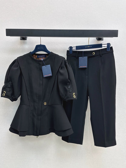 L 25 Spring/Summer New Ruffled Bubble Sleeve Top ➕ Suit 7-minute Pants Set