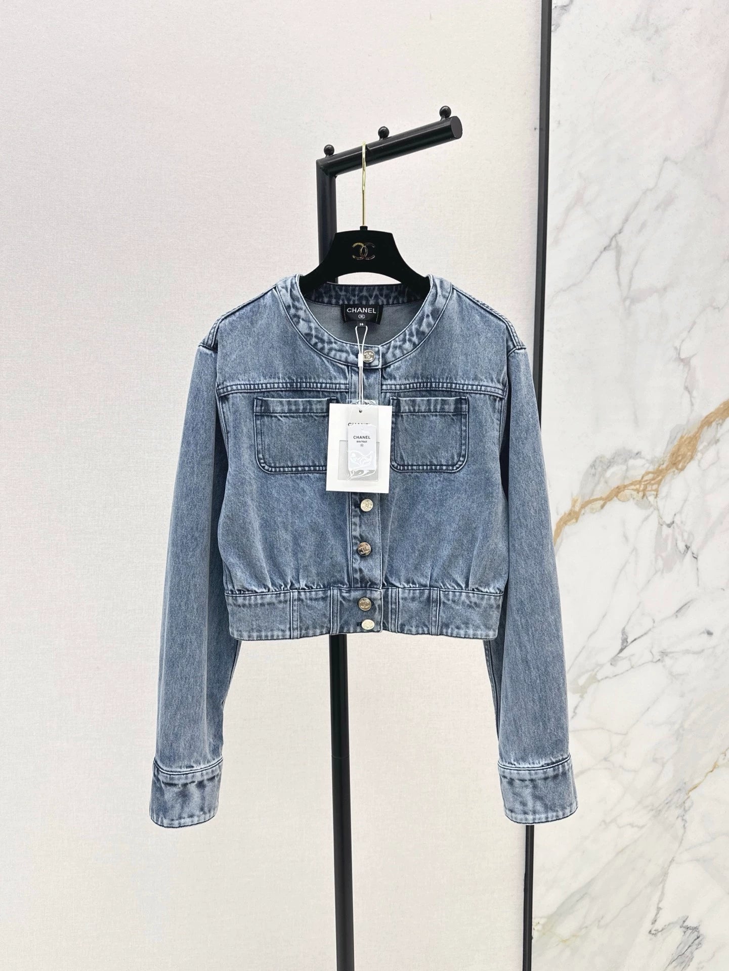 C 25 new round-neck denim jacket and trousers set