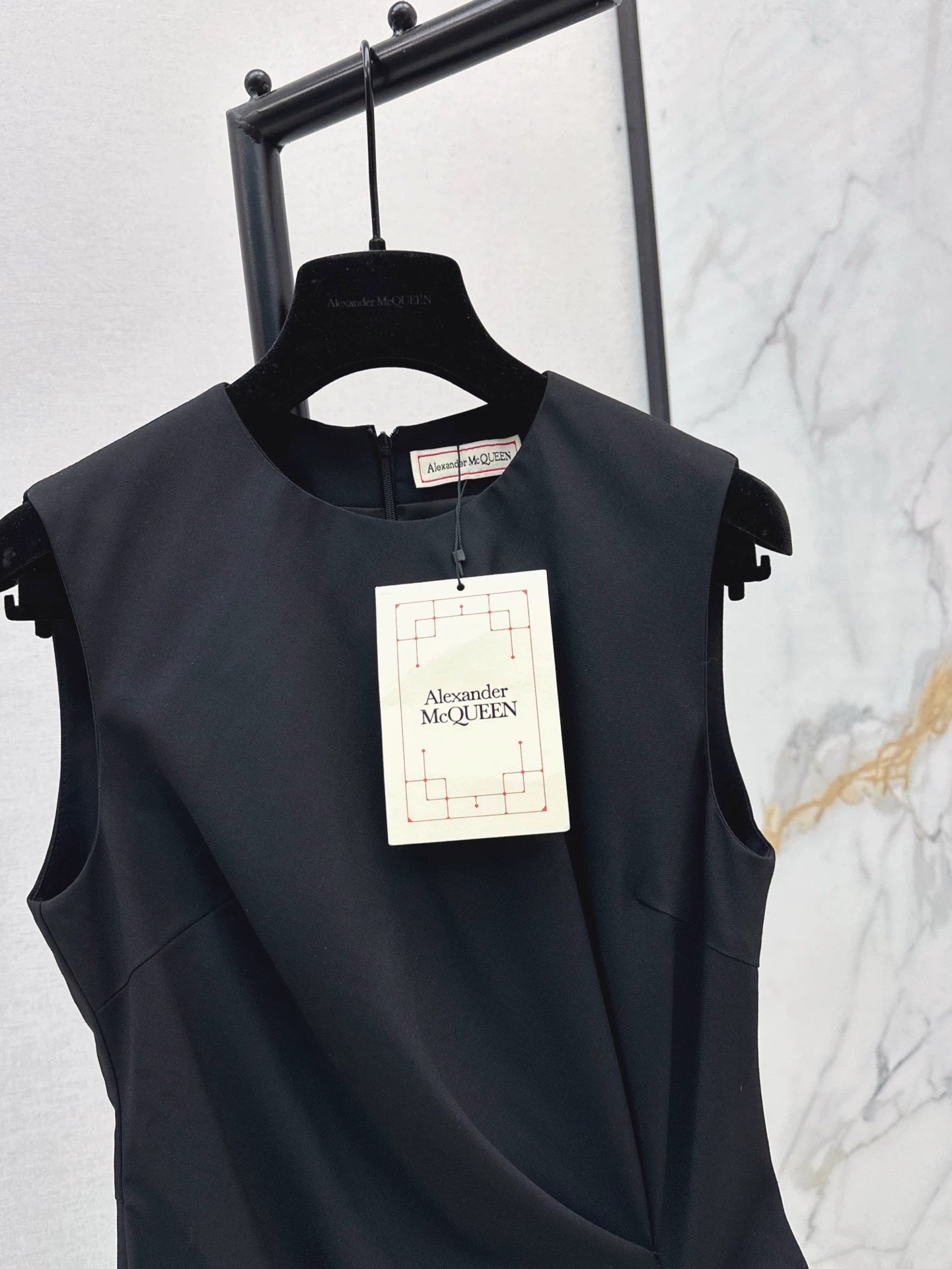mcq 25 irregular pleated sleeveless vest dress